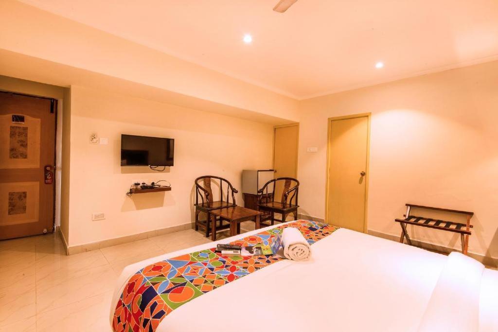 Hotel Blossoms & Service