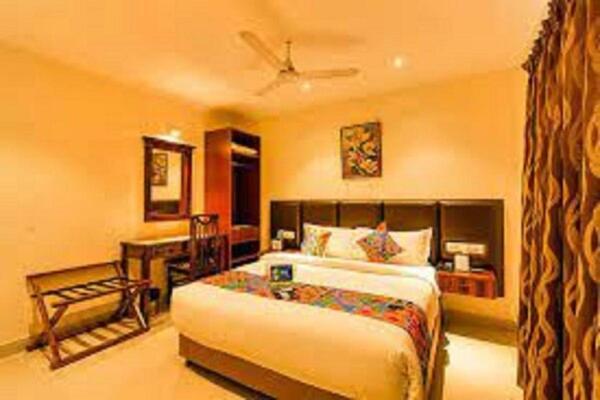 Hotel Blossoms & Service 3*